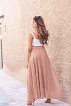 Load image into Gallery viewer, Luxe Tuscan Maxi - Tanne
